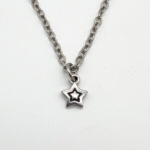 Silver Tone Dainty Star Charm Fashion Necklace 16” To 18”